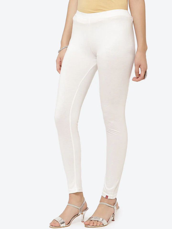 Biba women off white solid Ankle-Leggings